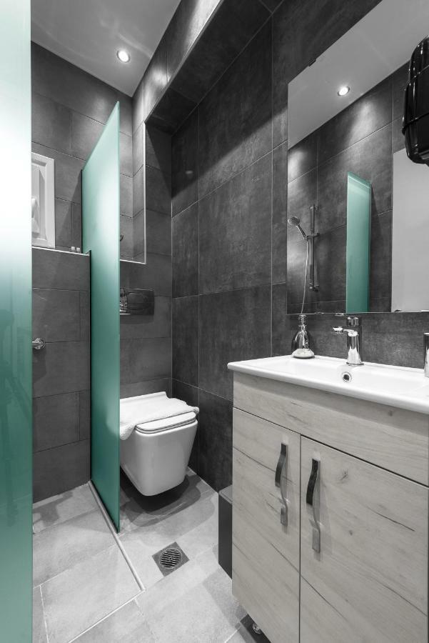 Denizen Boutique Apartments, Nilie Hospitality Mgmt Thessaloniki Buitenkant foto