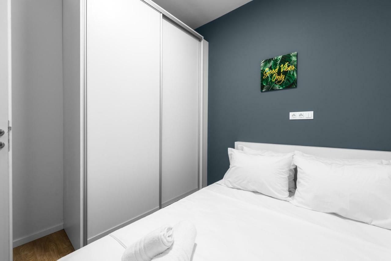 Denizen Boutique Apartments, Nilie Hospitality Mgmt Thessaloniki Buitenkant foto